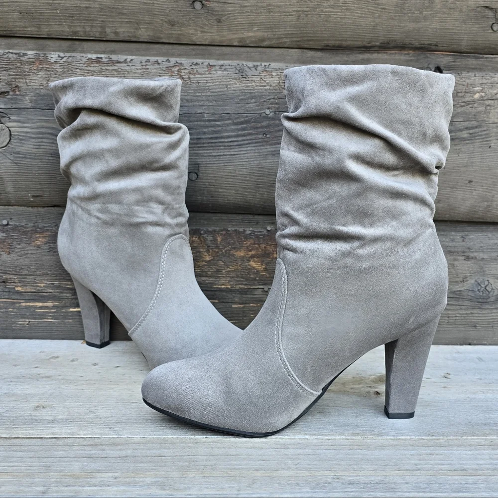 Express NEW Y2K Feminine City Chic Slouchy Block Heel Bootie 9M